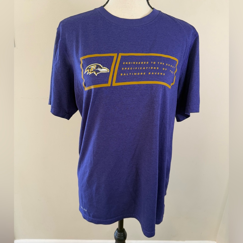 NFL On Field Apparel purple Ravens football short sleeve tee SZ medium